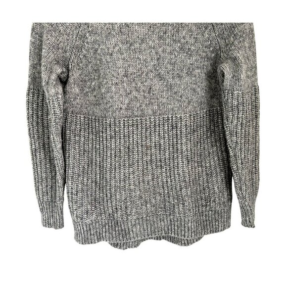 Banana Republic Italian Yarn Ribbed Chunky Gray Knit Crewneck Size XSmall - Picture 2 of 8